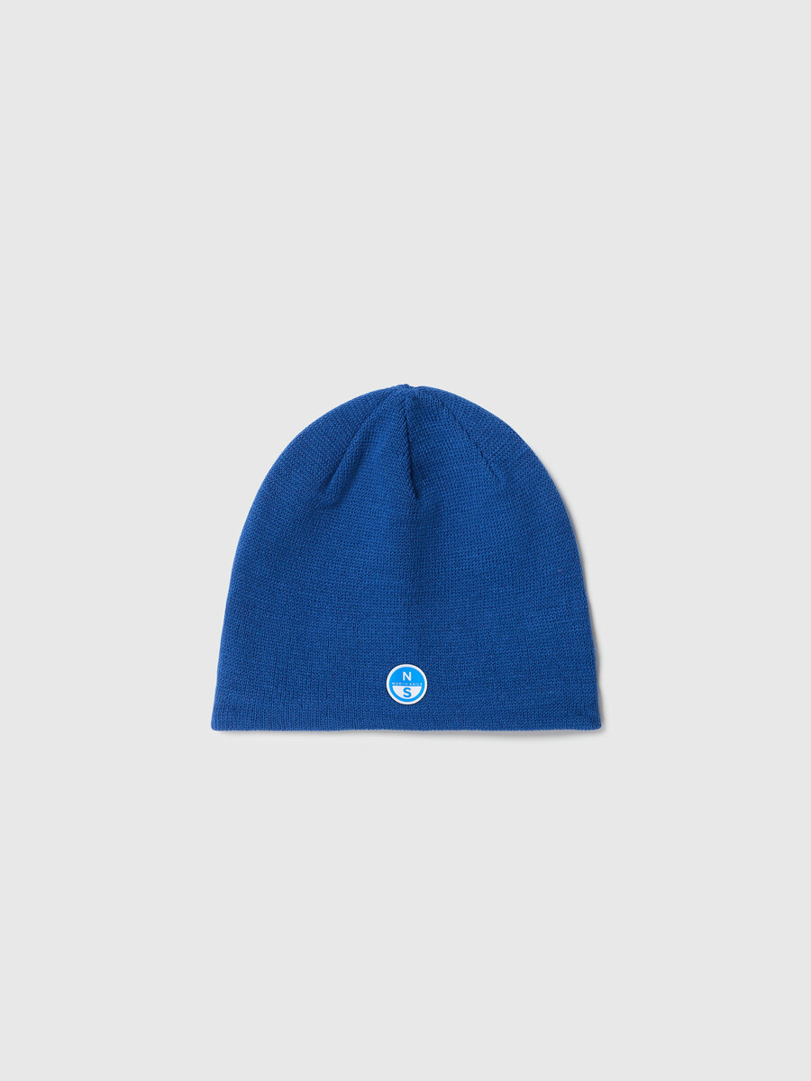 gorro con logo frontal