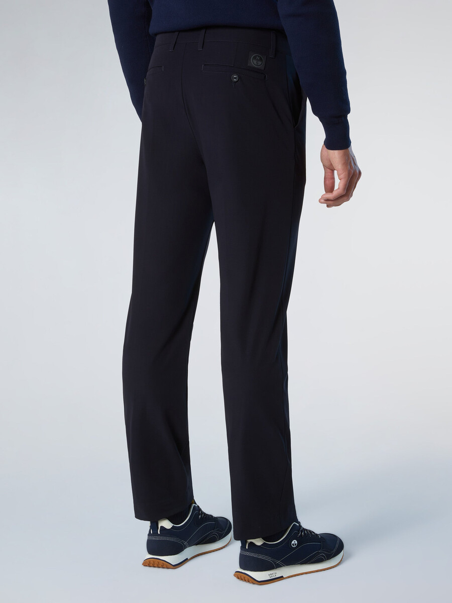 pantalones chinos flex tech
