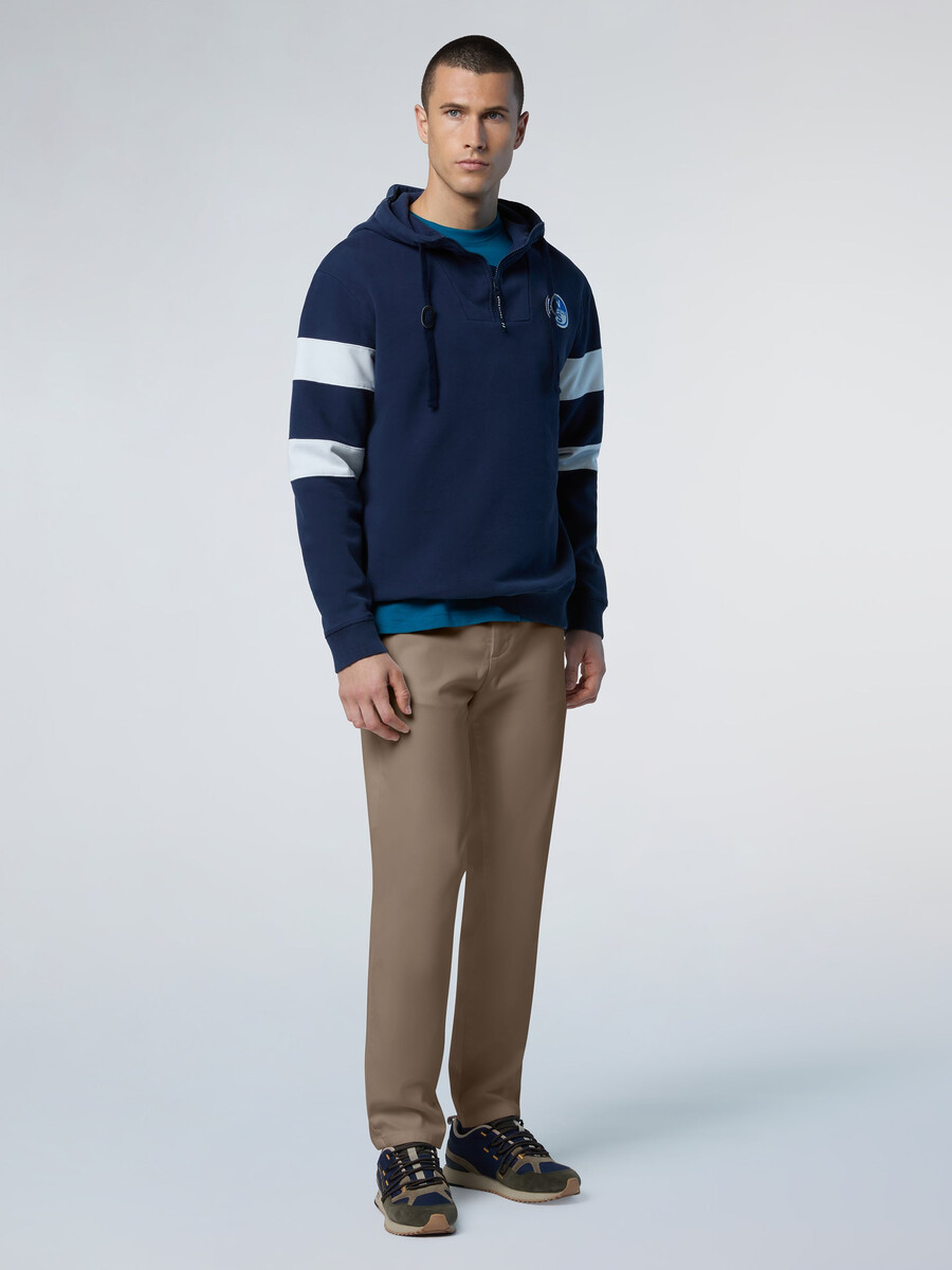 pantalones chinos de gabardina defender