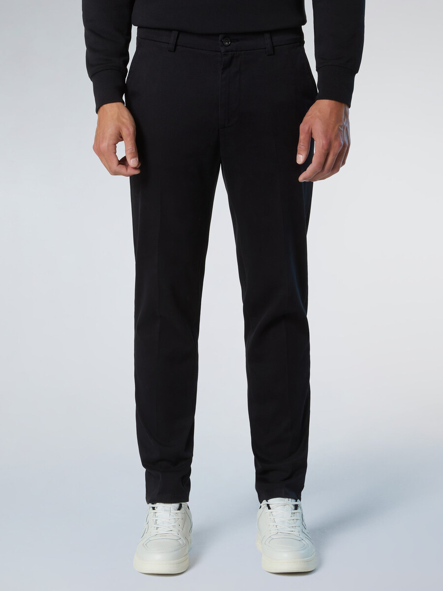 pantalones chinos de gabardina defender