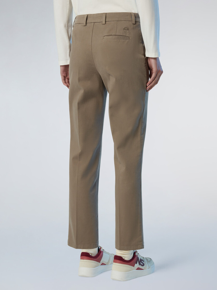 pantalones chinos de pierna recta