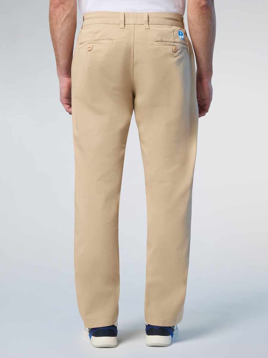 pantalones chinos de gabardina