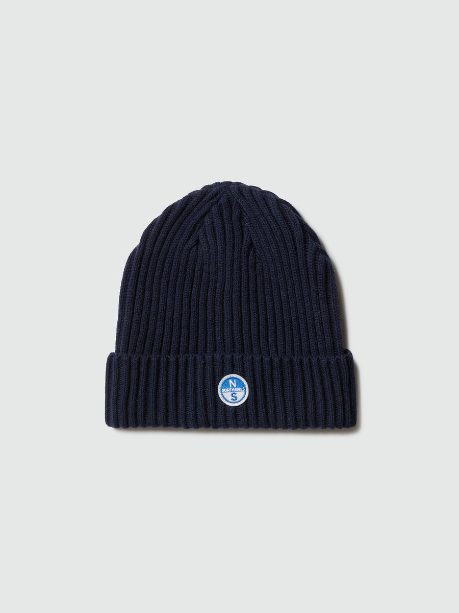 gorro de canalé ancho con parche de logotipo