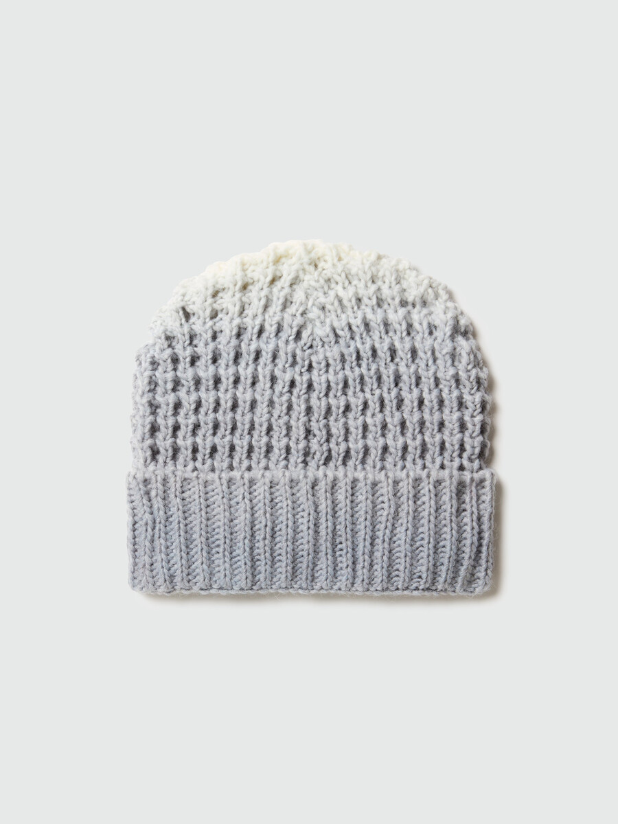 gorro de alpaca descolorida