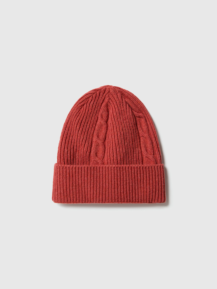gorro de punto trenzado
