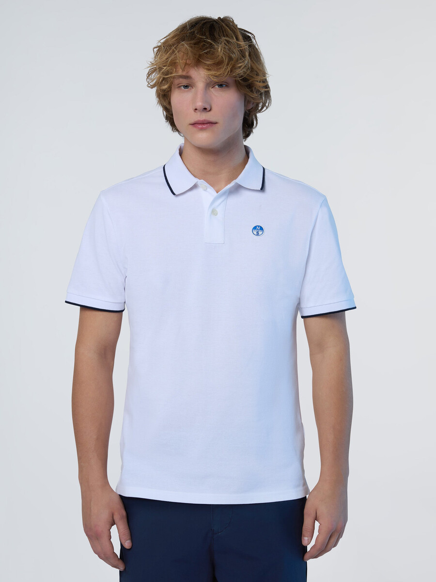 camisa polo con estampado de cuello