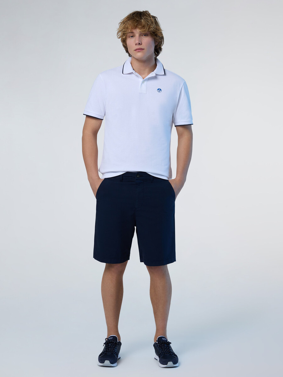 camisa polo con estampado de cuello