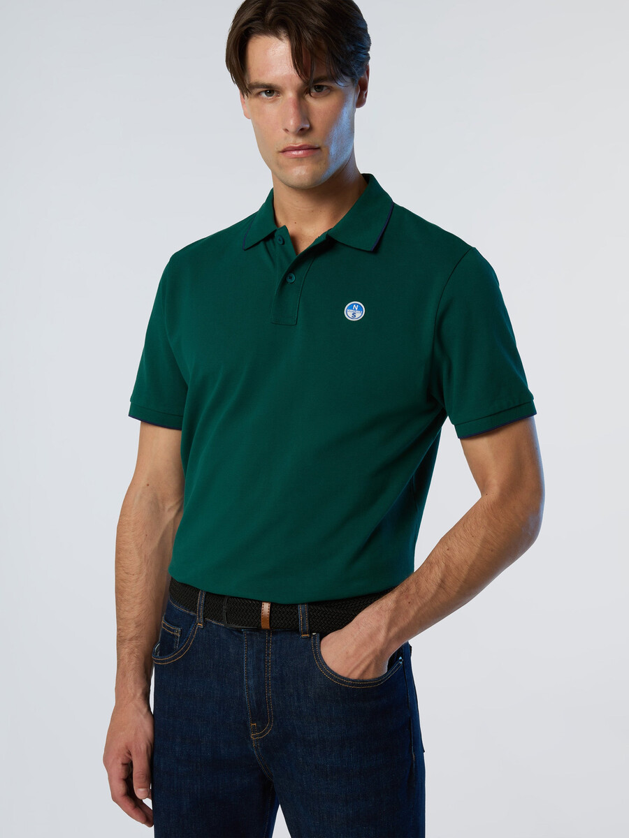camisa polo con estampado de cuello