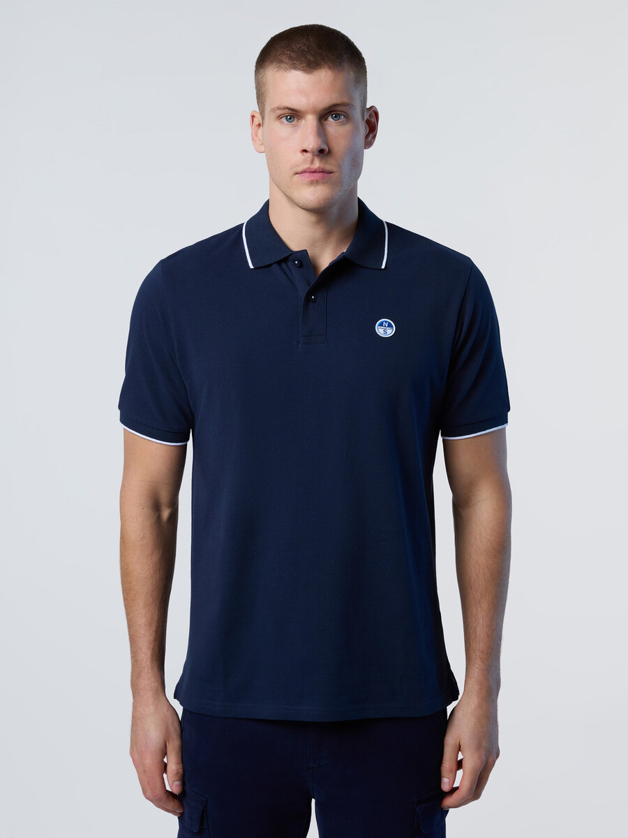 camisa polo con estampado de cuello