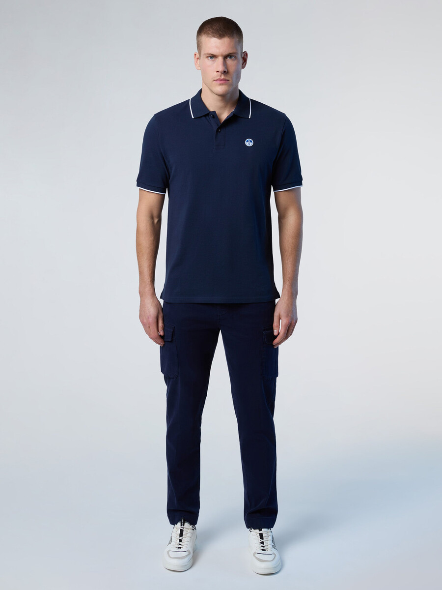 camisa polo con estampado de cuello