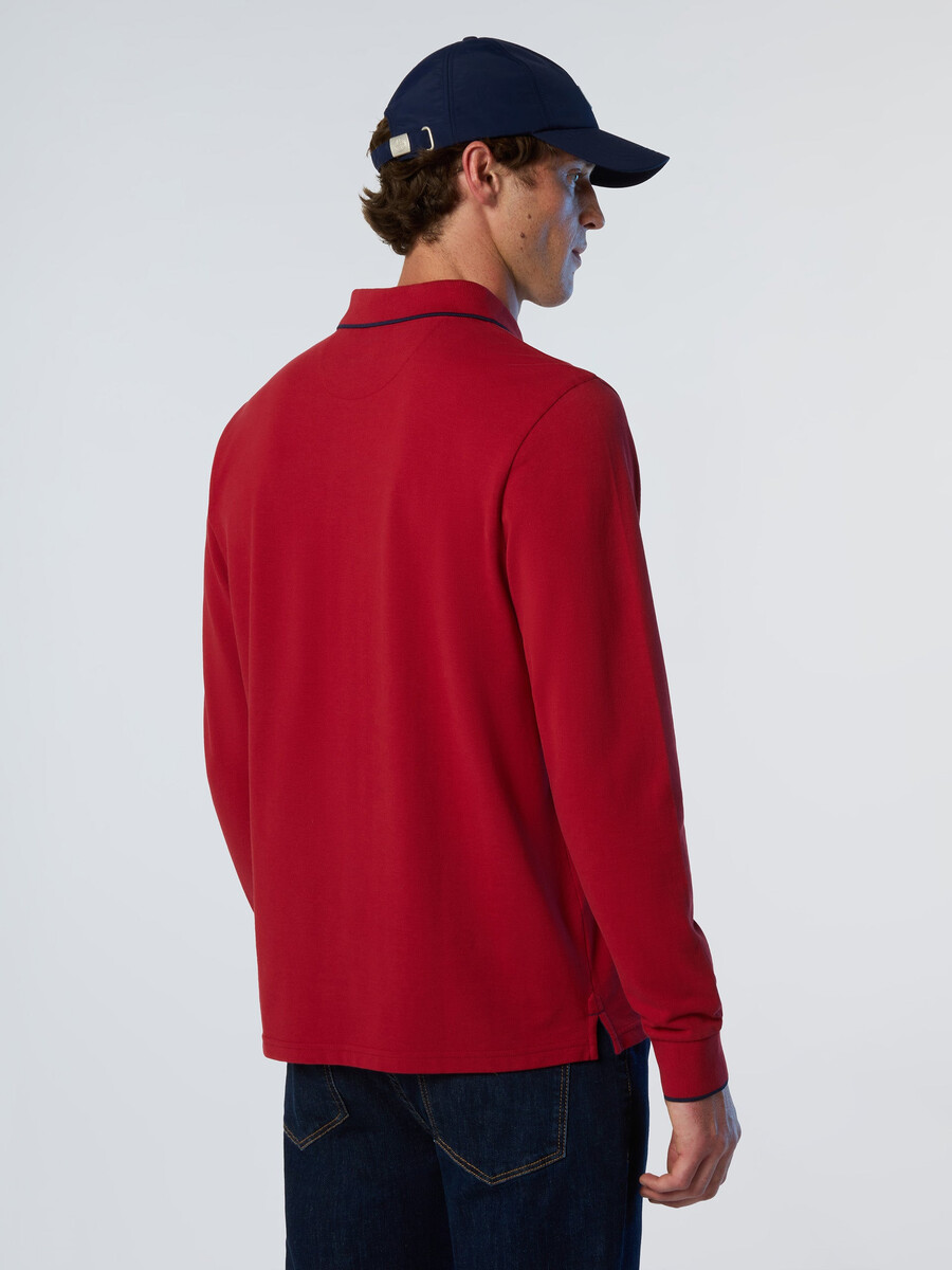 polo de manga larga con estampado en el cuello