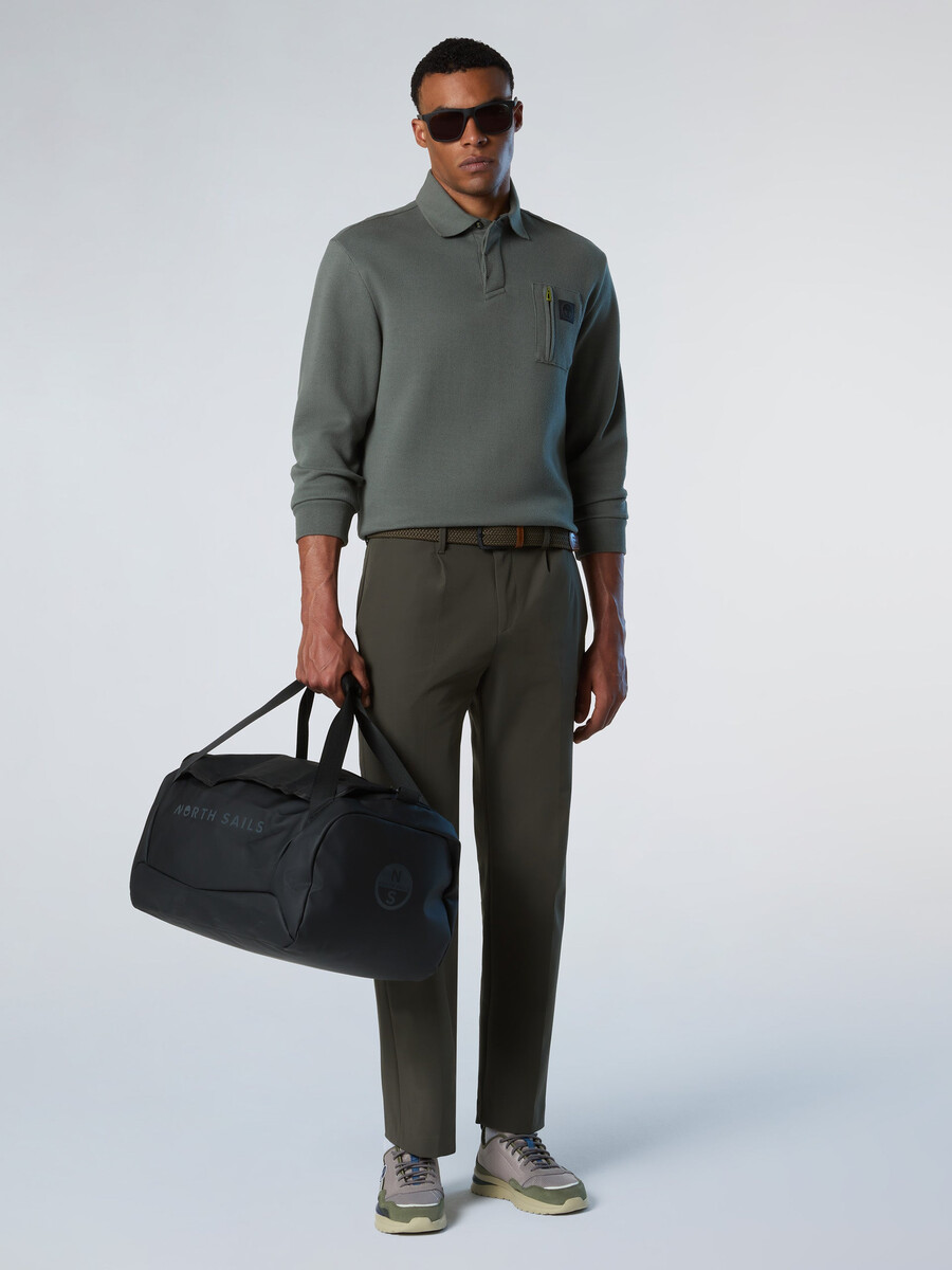 camisa polo con bolsillo en el pecho
