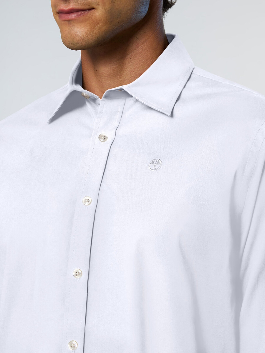 camisa de popelina elástica