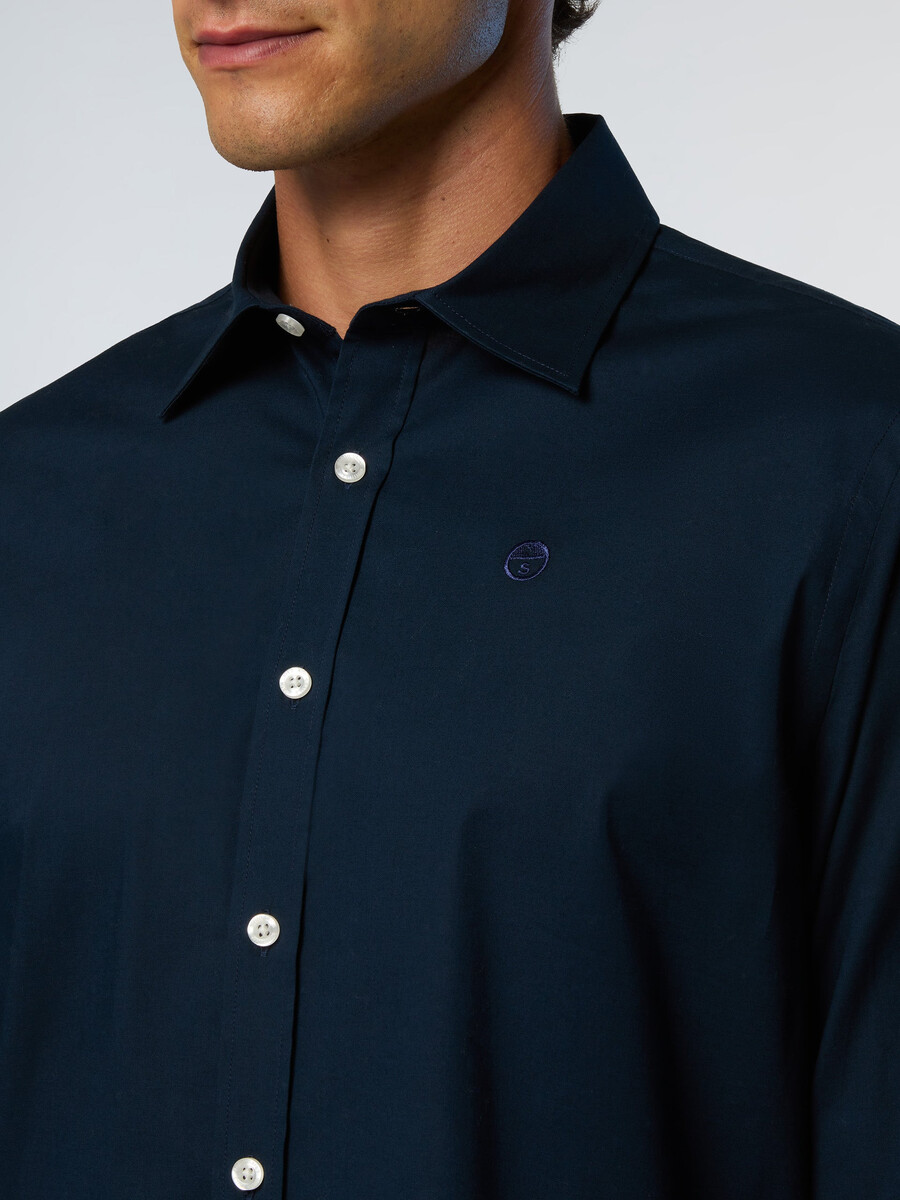 camisa de popelina elástica