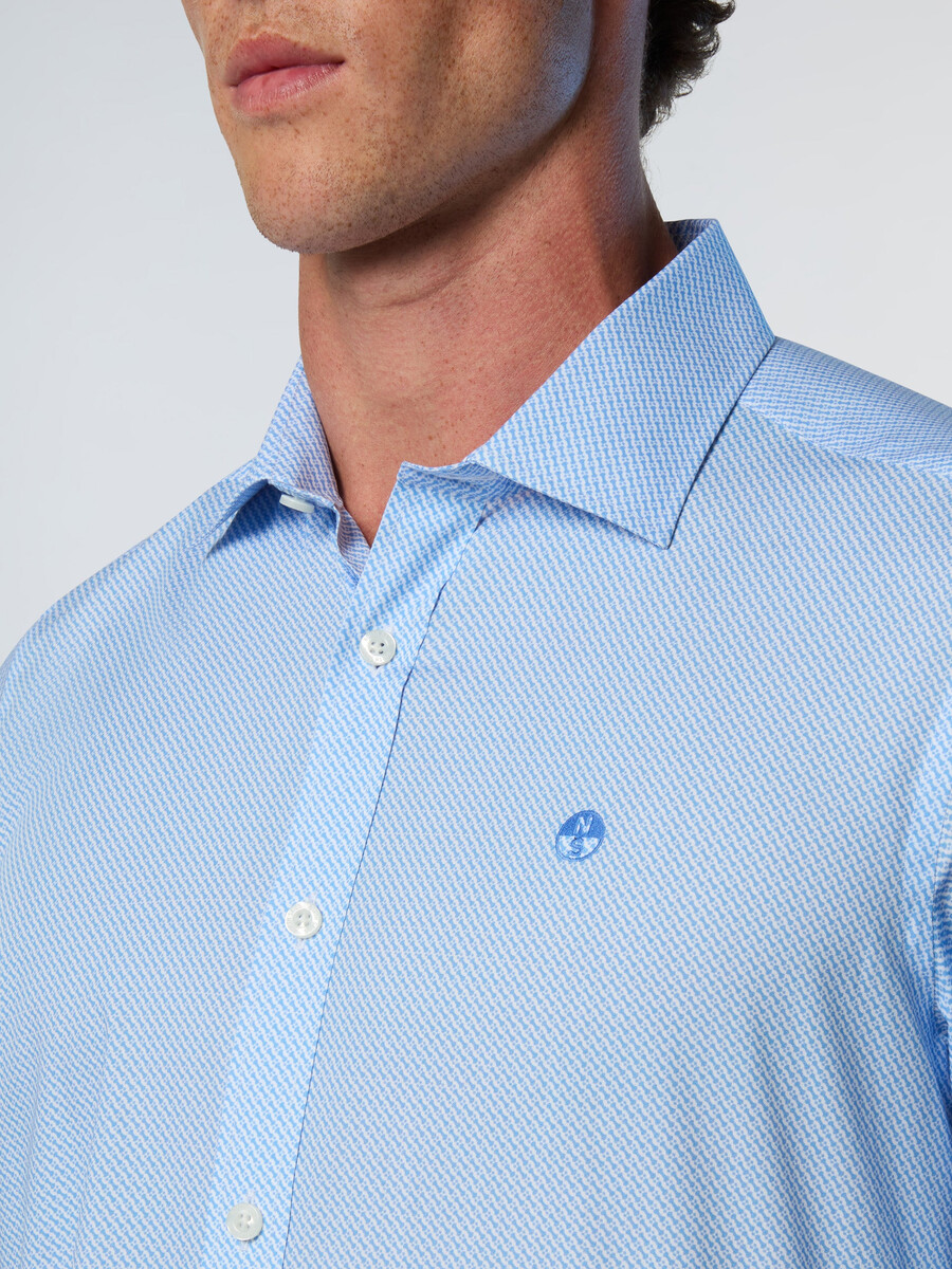 camisa de popelina estampada