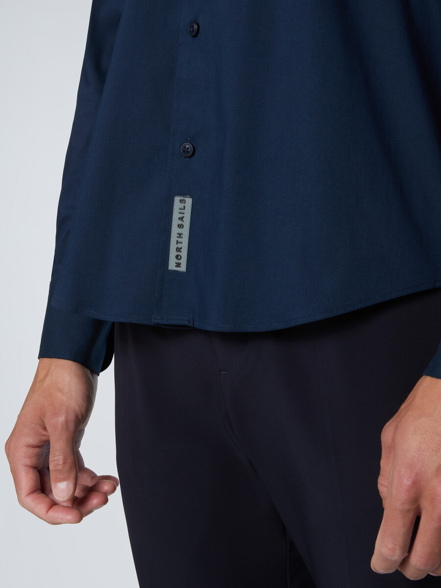 camisa de popelina técnica