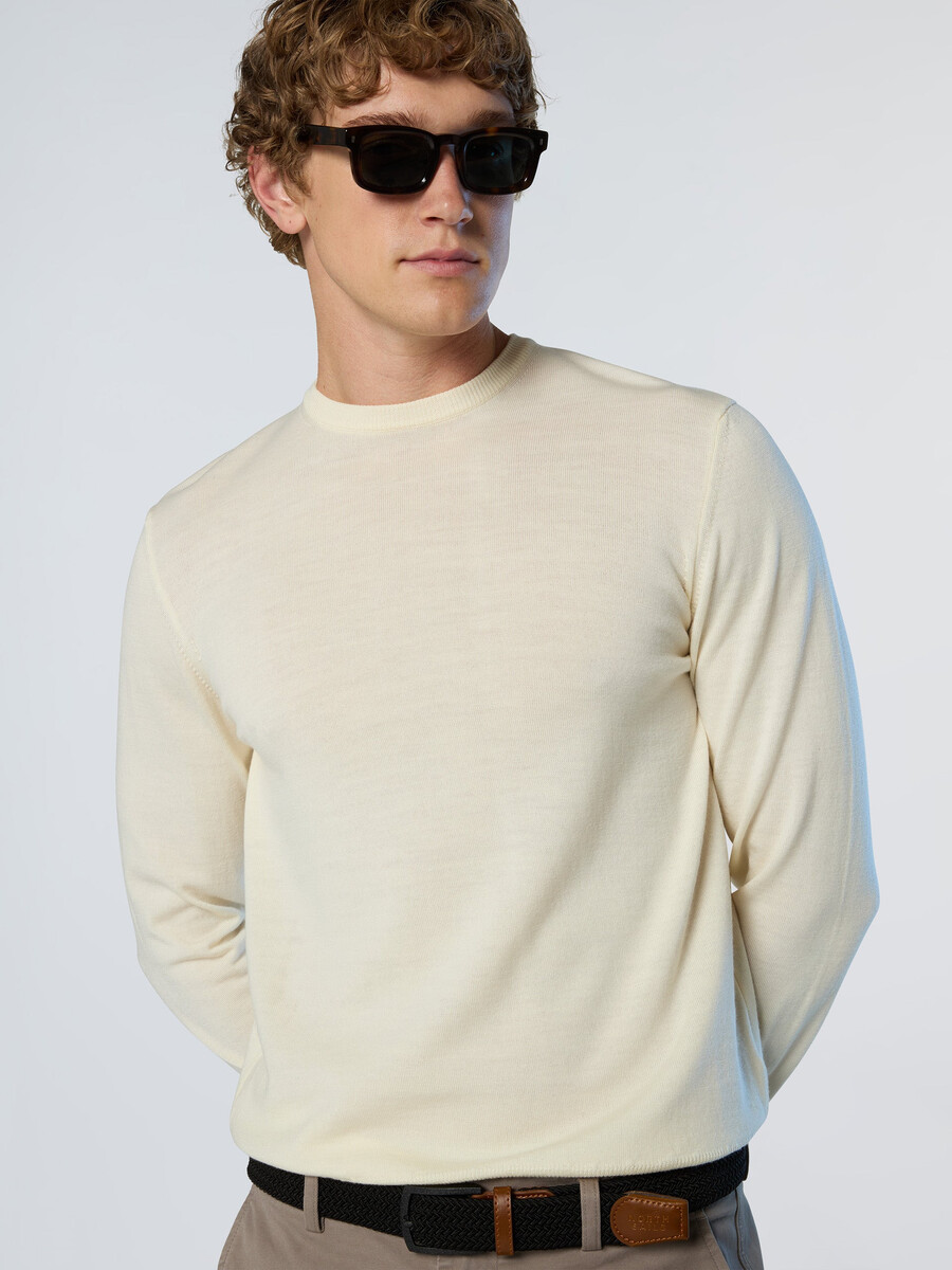 suéter de cuello redondo de lana merino