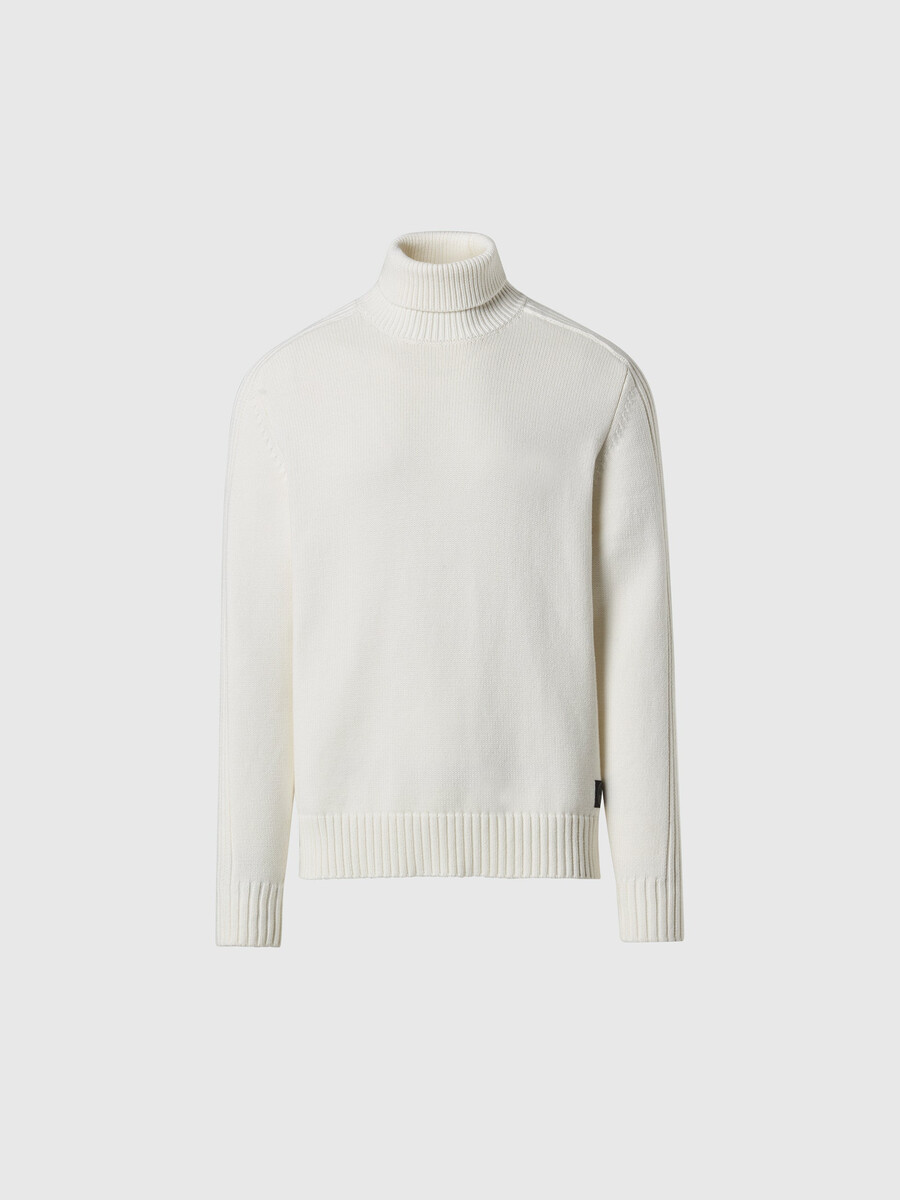suéter de cuello alto con canalé