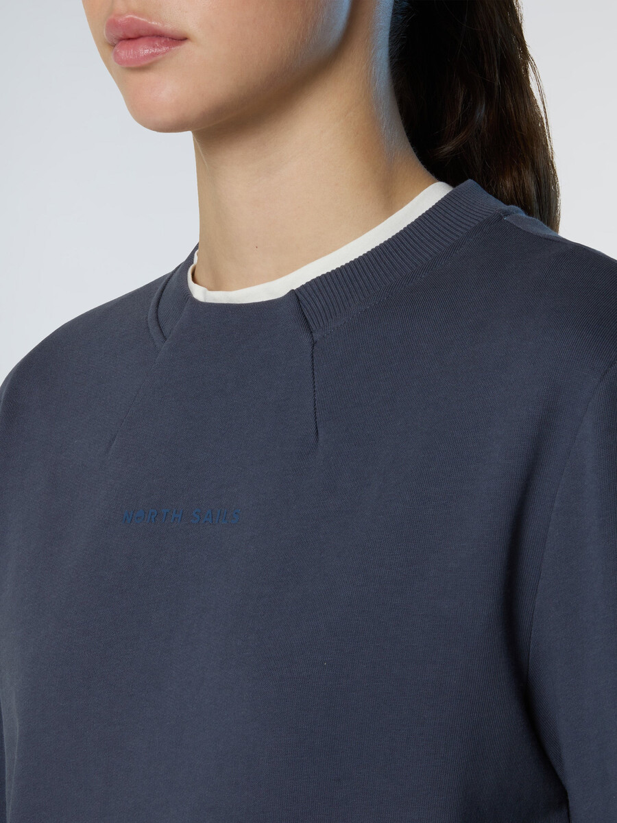 sudadera con logotipo tonal