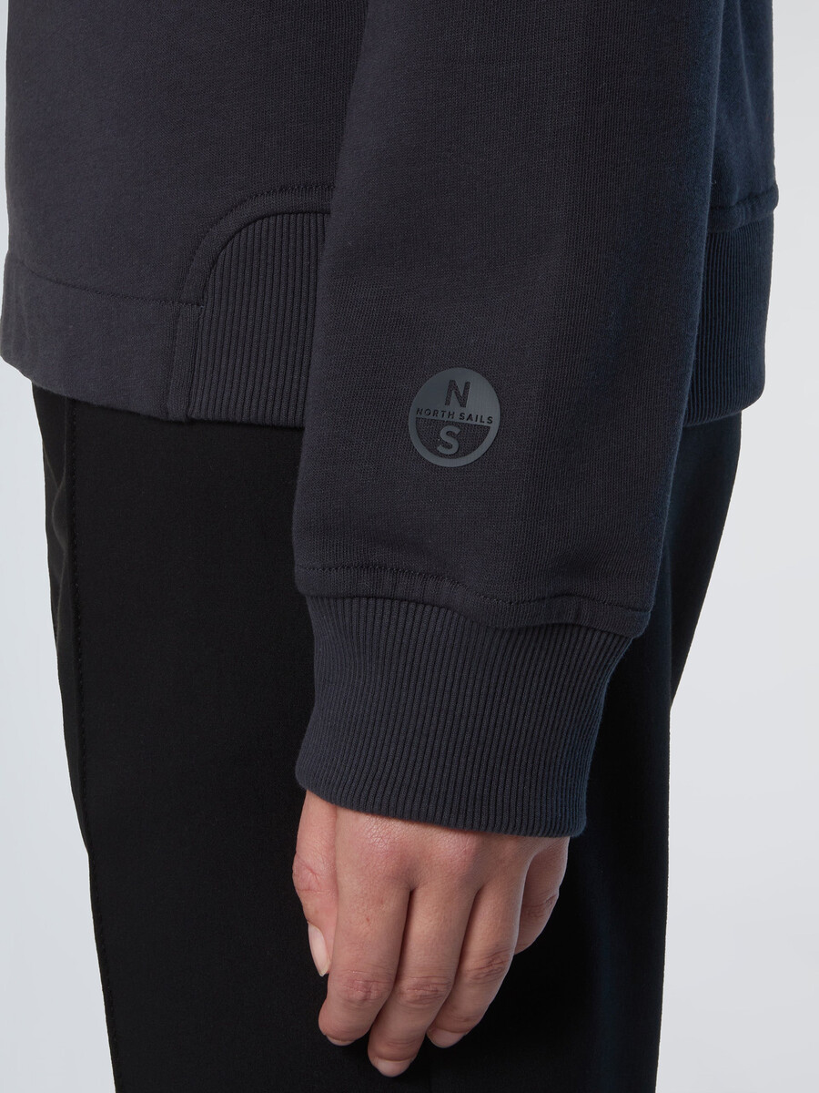 sudadera con logotipo tonal