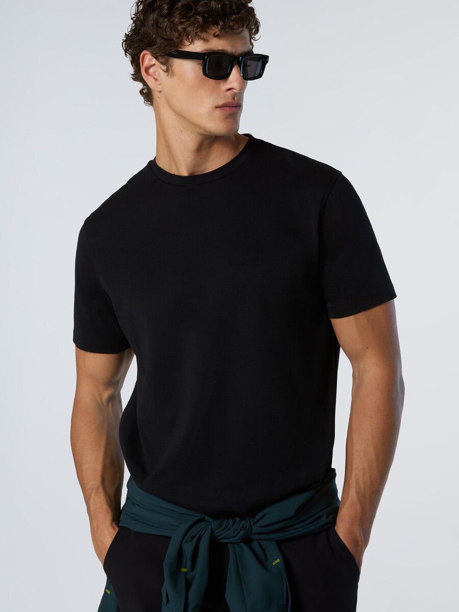 camiseta interlock con etiqueta