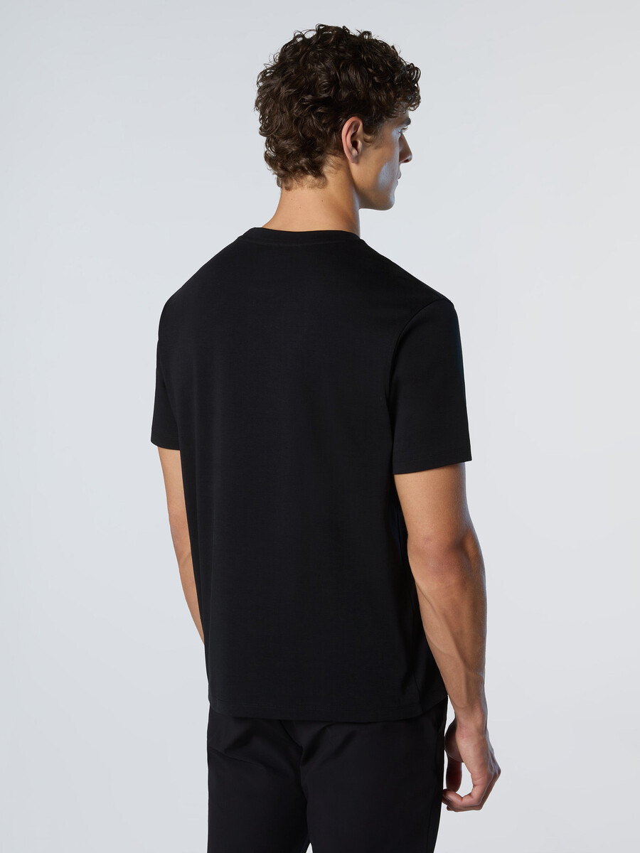 camiseta interlock con etiqueta