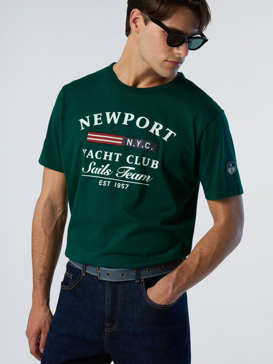 camiseta con estampado de vela