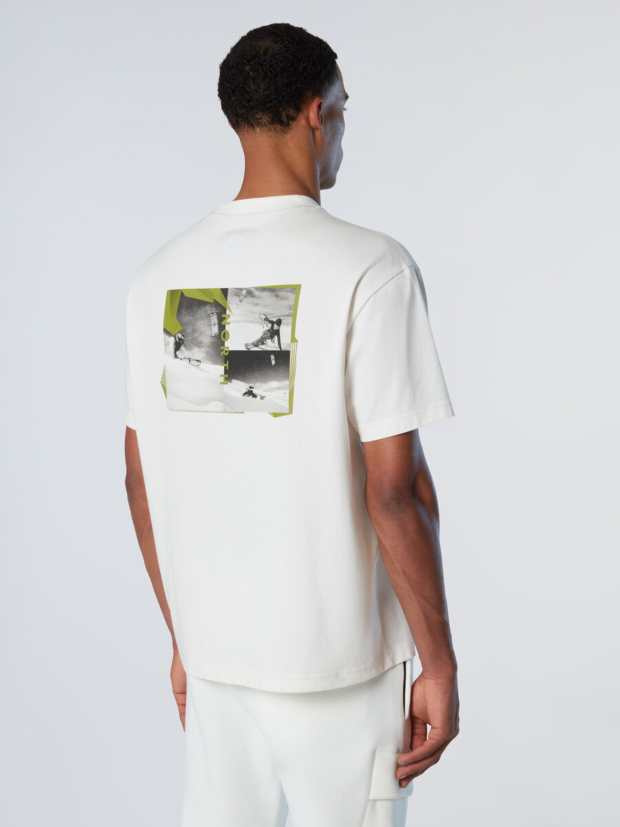 camiseta con estampado gráfico
