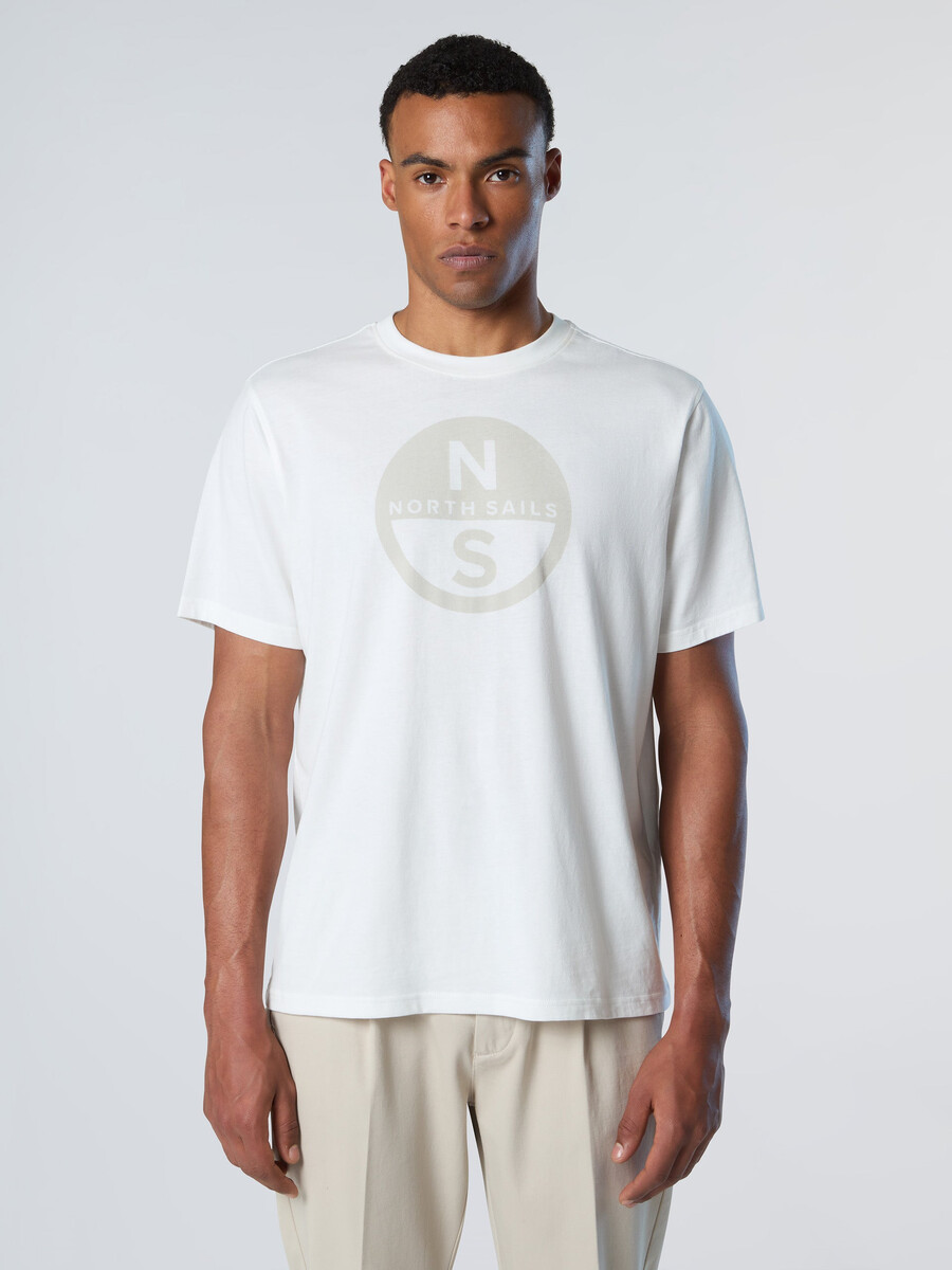 camiseta con estampado maxi