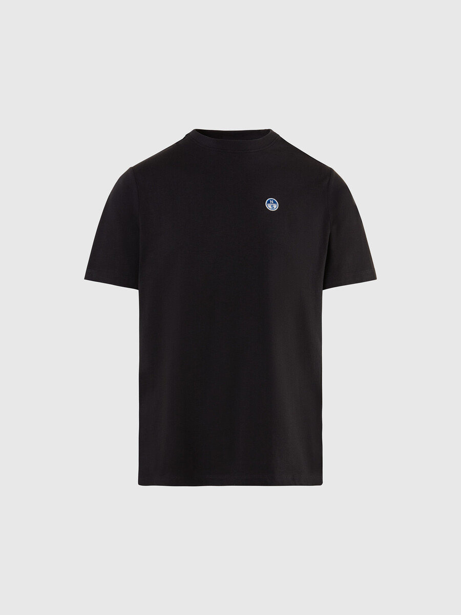 camiseta con parche de logo