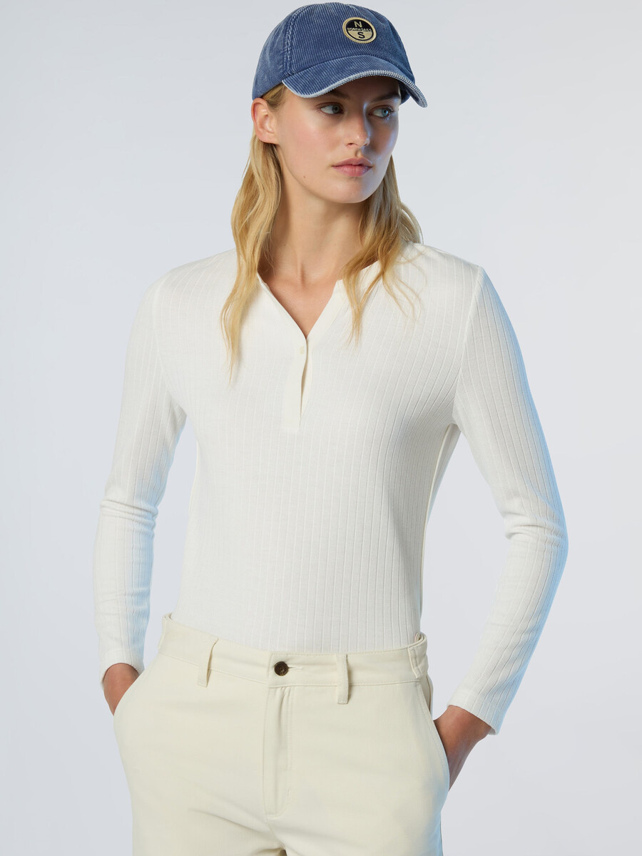 top henley de punto acanalado
