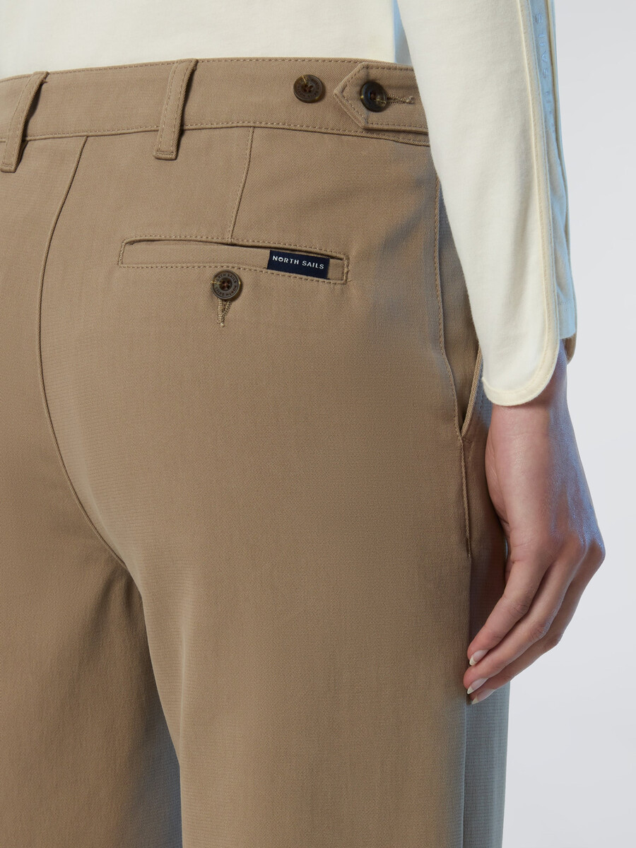 pantalones de sarga de pierna ancha